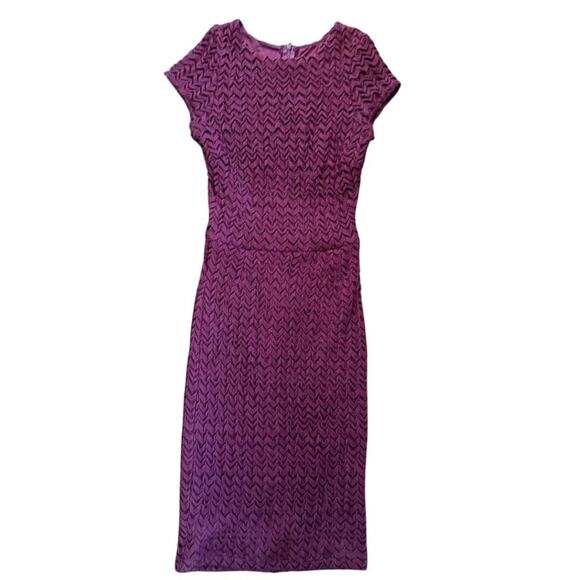 Aqua Dresses & Skirts - 🍷 Aqua Burgundy Crochet Knit Bodycon Dress – Size M